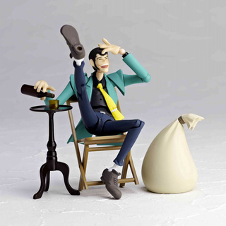 Illustration for article titled These Lupin the Third Figures Want to Steal Your Shelf
